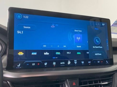 Used 2025 Ford Escape SE image 17