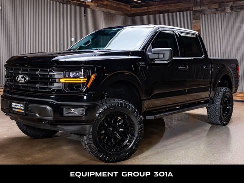 Used 2026 Ford F150 XLT w/ XLT Black Appearance Package AWD/4WD image 5