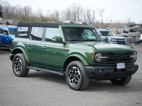 Used 2022 Ford Bronco Outer Banks AWD/4WD image 3