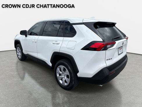 Used 2024 Toyota RAV4 LE FWD image 7