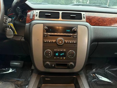 Used 2012 GMC Sierra 2500 SLT w/ Snow Plow Prep Package AWD/4WD image 20