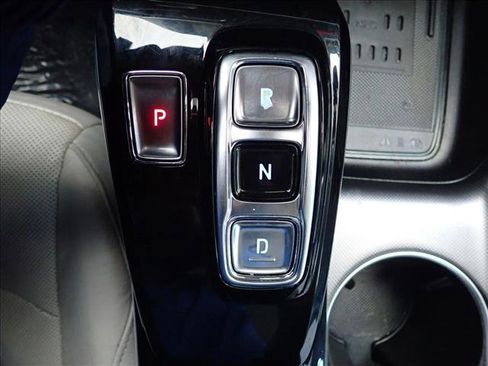 Used 2020 Hyundai Sonata Limited FWD image 21