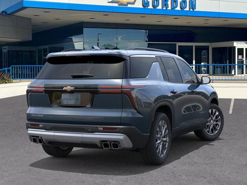 New 2026 Chevrolet Traverse LT w/ Sun and Wheel Package image 4