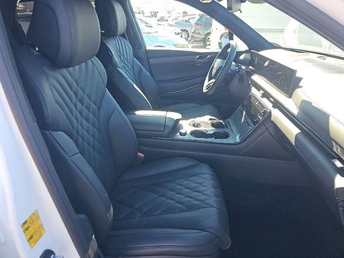 Used 2026 Genesis GV80 3.5T Prestige AWD/4WD image 9