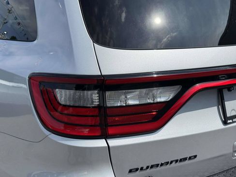 Used 2025 Dodge Durango GT w/ Blacktop Package AWD/4WD image 11
