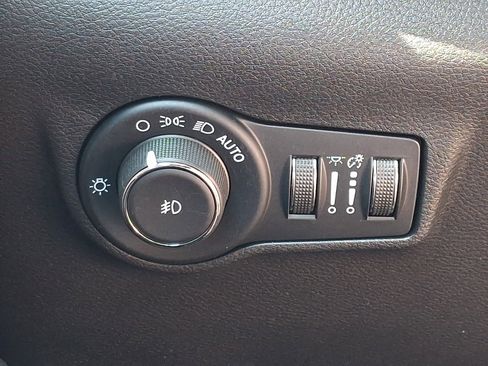Used 2023 Jeep Compass Limited AWD/4WD image 26
