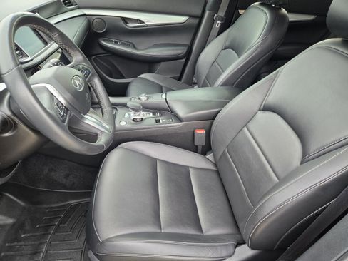 Used 2021 INFINITI QX50 Essential FWD image 9