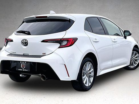 Used 2024 Toyota Corolla SE w/ SE Package FWD image 33
