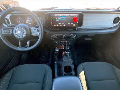 Certified 2024 Jeep Wrangler Willys image 13