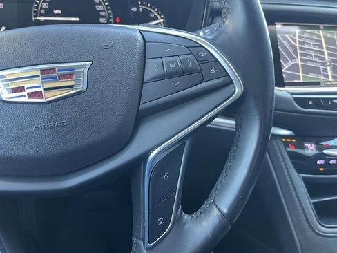 Used 2018 Cadillac XT5 Luxury w/ Driver Awareness Package image 21