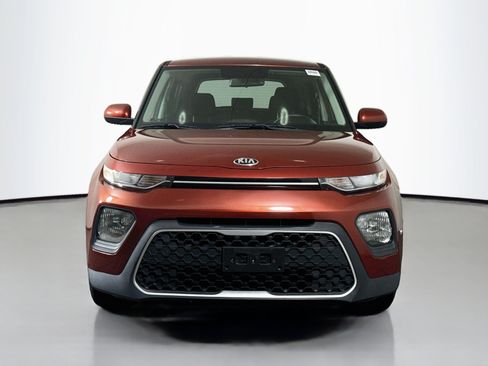 Used 2020 Kia Soul LX FWD image 2