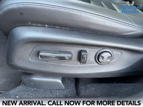 Used 2025 Honda CR-V EX-L image 14