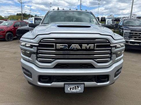 New 2026 RAM 2500 Laramie AWD/4WD image 8