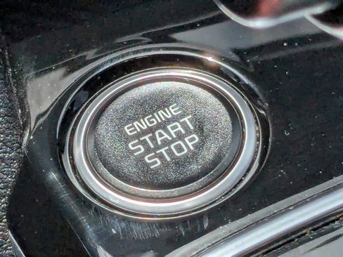 Used 2023 Kia Sportage SX image 29