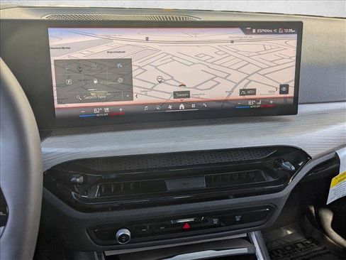 Certified 2025 BMW 330i xDrive Sedan w/ Premium Package image 14