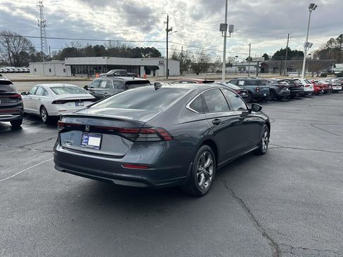 Certified 2024 Honda Accord EX image 27