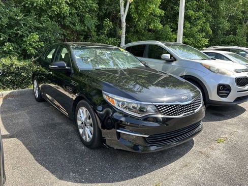 Used 2018 Kia Optima EX w/ Premium Package FWD image 1