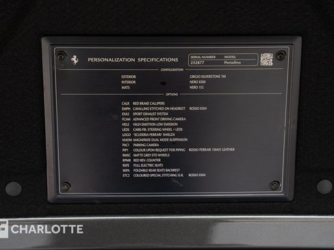 Used 2020 Ferrari Portofino RWD image 38