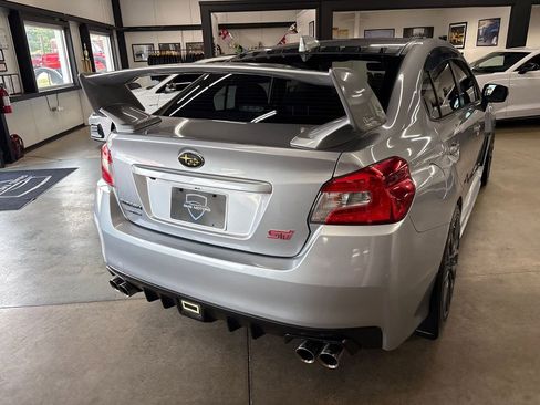 Used 2019 Subaru WRX STI AWD/4WD image 11