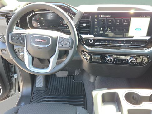 New 2026 GMC Sierra 1500 SLE w/ Preferred Package image 26