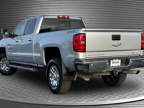 Used 2017 Chevrolet Silverado 2500 LTZ w/ LTZ Plus Package AWD/4WD image 4
