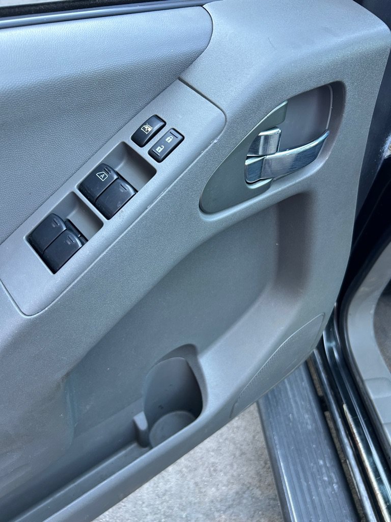 Used 2019 Nissan Frontier SV RWD image 6