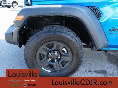 Used 2026 Jeep Wrangler Unlimited Sport AWD/4WD image 12