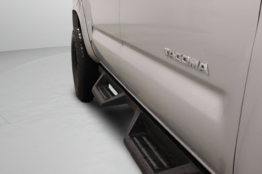 Used 2013 Toyota Tacoma 4x4 Double Cab w/ TRD Sport Pkg image 21