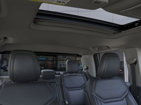 New 2026 Ford Maverick Lariat w/ Black Appearance Package image 12