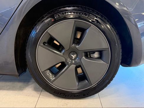 Used 2023 Tesla Model 3 Standard Range RWD image 41