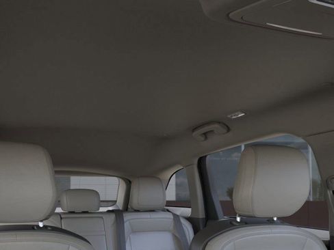 New 2025 Lincoln Nautilus Premier AWD/4WD image 22
