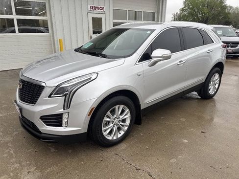 Used 2020 Cadillac XT5 Luxury w/ LPO, Floor Liner Package AWD/4WD image 21