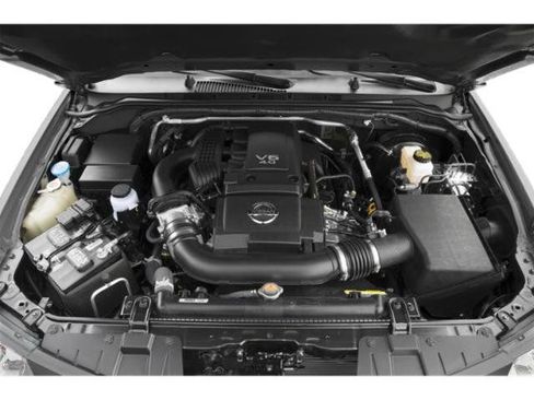 Used 2015 Nissan Frontier Desert Runner RWD image 17