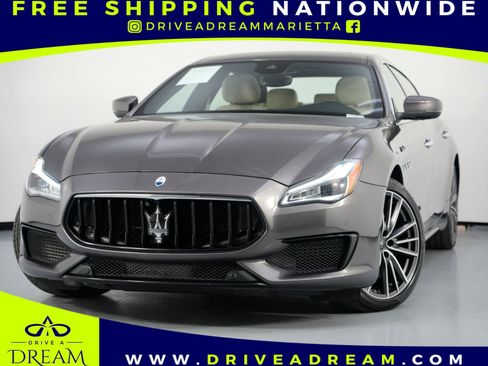 Used 2022 Maserati Quattroporte Modena Q4 image 1