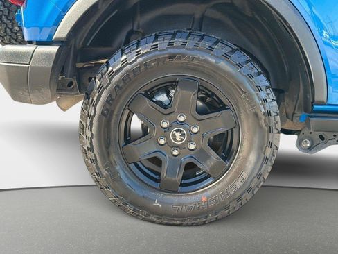 Used 2024 Ford Bronco Black Diamond AWD/4WD image 18