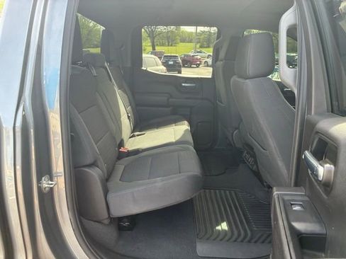 Used 2021 Chevrolet Silverado 1500 LT w/ Z71 Off-Road Package image 18