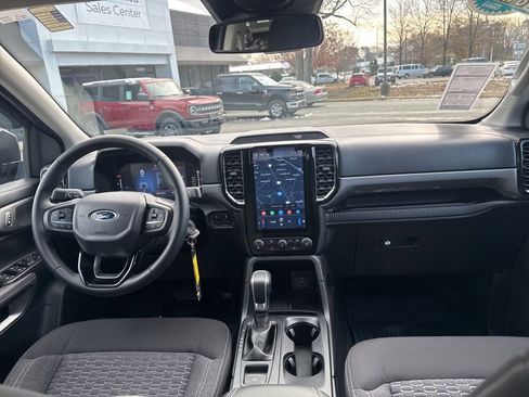 Used 2024 Ford Ranger XLT w/ Advanced Towing Package image 11