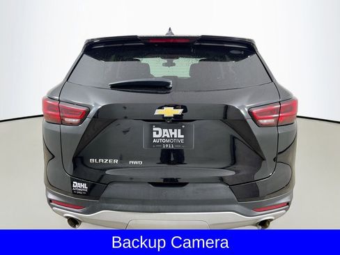 Used 2023 Chevrolet Blazer LT image 8