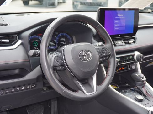 Used 2024 Toyota RAV4 XSE w/ Premium Package image 12