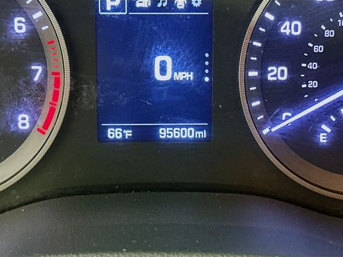 Used 2017 Hyundai Tucson Sport AWD/4WD image 19