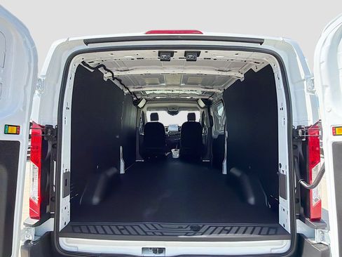 New 2026 Ford Transit 250 Low Roof w/ Load Area Protection Package RWD image 30