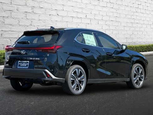 New 2026 Lexus UX 300h AWD image 4