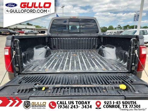 Used 2015 Ford F250 Lariat w/ Lariat Ultimate Package AWD/4WD image 10