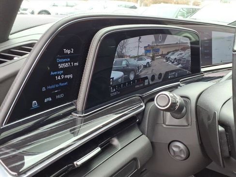 Certified 2021 Cadillac Escalade Sport image 27