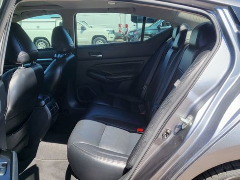 Used 2020 Nissan Altima 2.5 SV FWD image 22