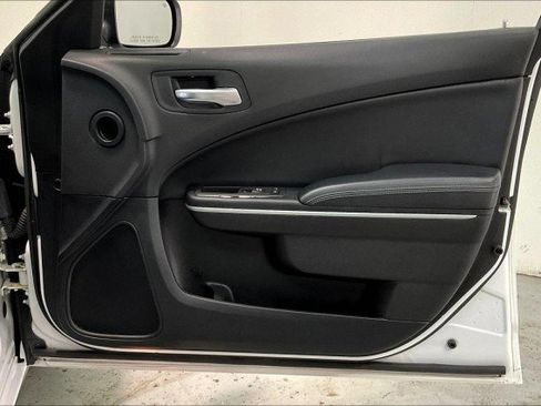 Used 2022 Dodge Charger SXT w/ Leather Interior Group image 24