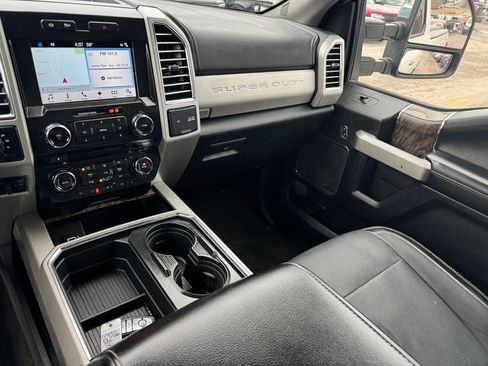 Used 2017 Ford F350 Lariat w/ Lariat Ultimate Package image 33