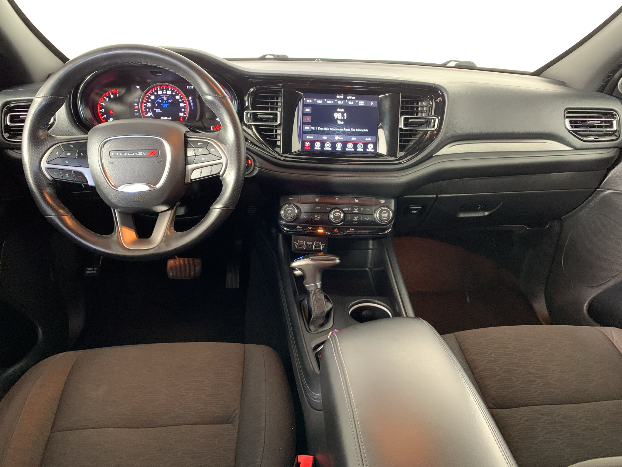 Used 2023 Dodge Durango SXT RWD image 31