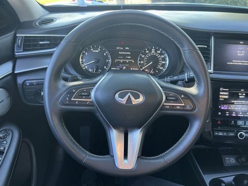 Used 2023 INFINITI QX50 Luxe image 17