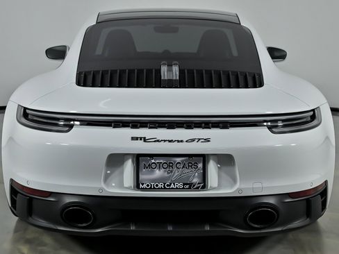Used 2024 Porsche 911 Carrera GTS RWD image 11